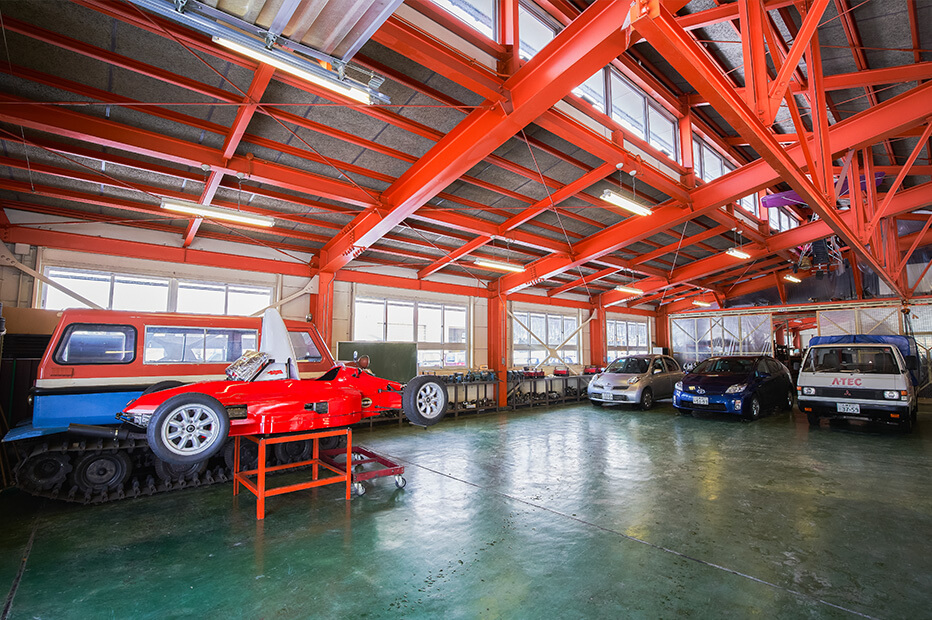 写真:第二・第三実習棟