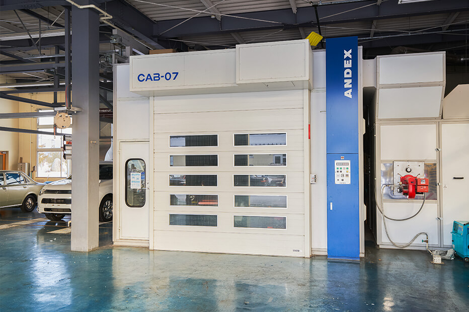 写真:塗装ブース